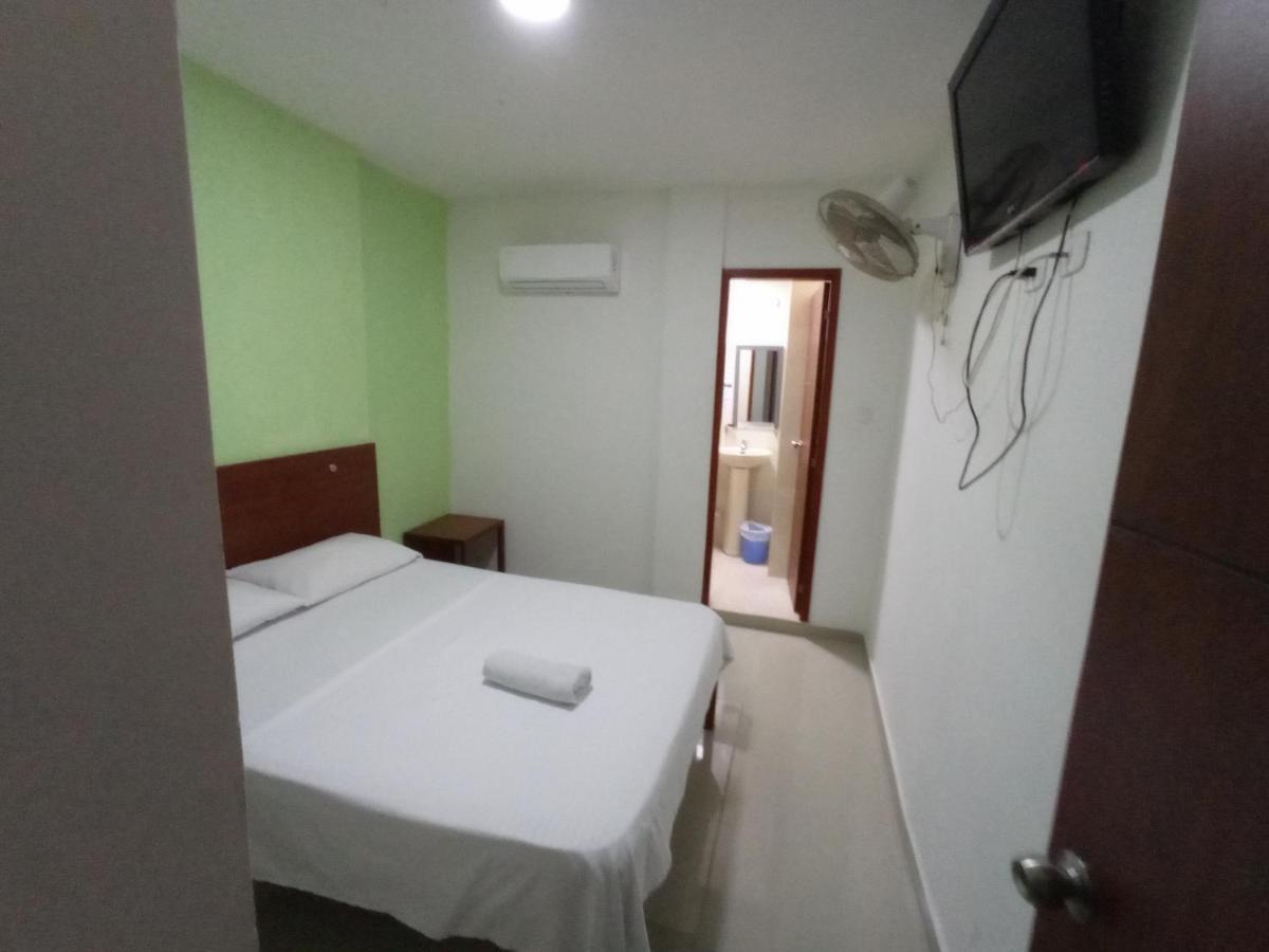 Hotel Perla Real Санта Марта Екстериор снимка