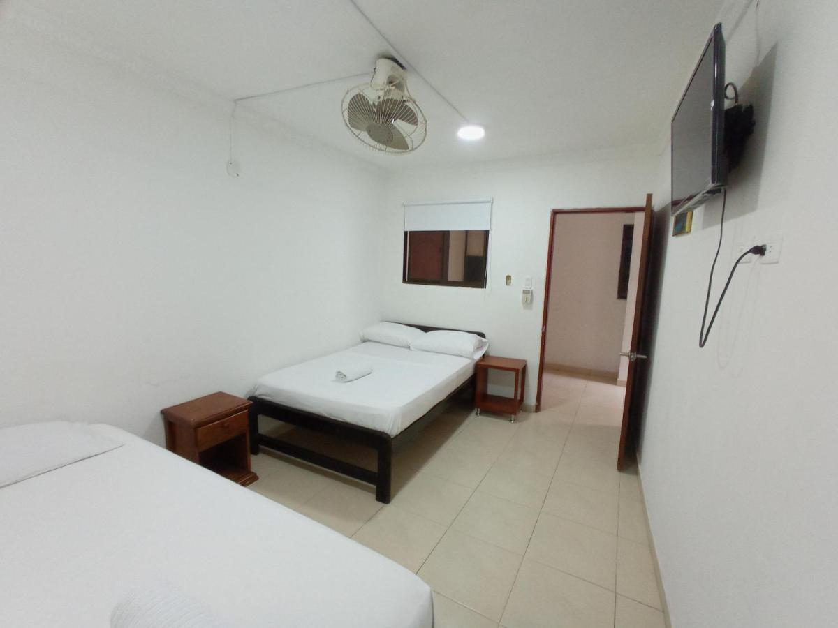 Hotel Perla Real Санта Марта Екстериор снимка